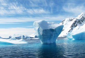 Eisberg im Meer